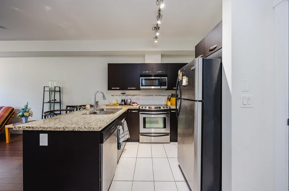 220 33539 HOLLAND AVENUE, Abbotsford BC V2S 0C6, Abbotsford BC — Residential for Sale - Photo 6