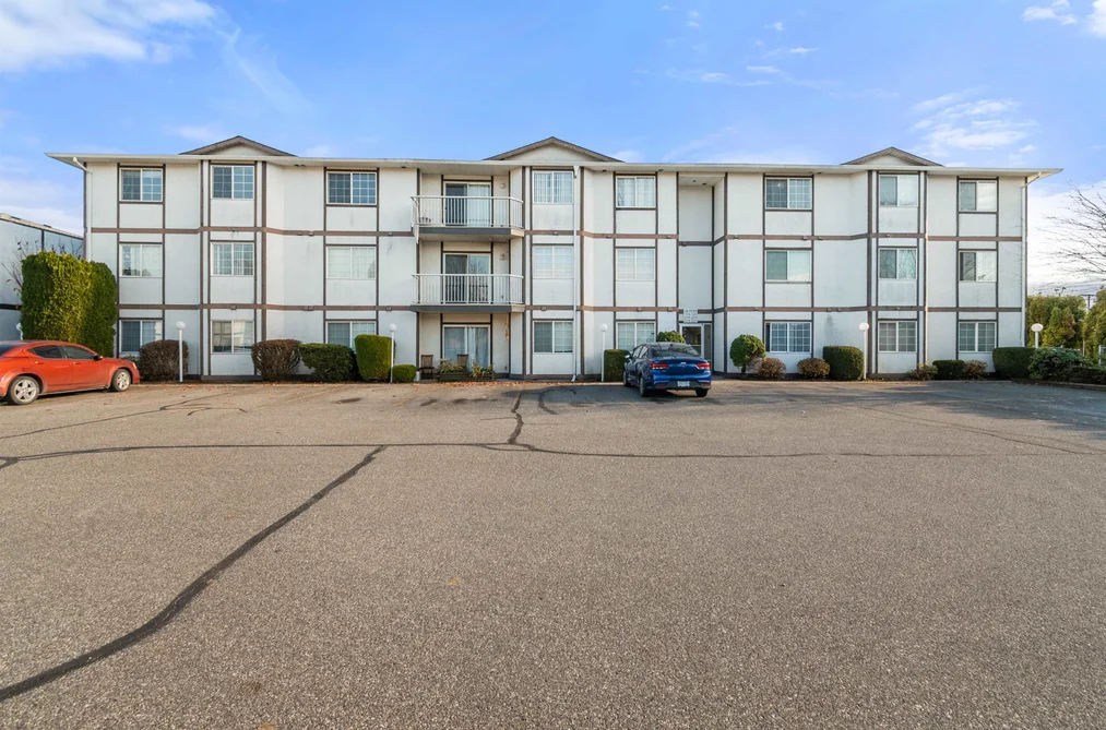 Condo for sale at 220 45669 Mcintosh Drive Chilliwack British Columbia - MLS: R3109032