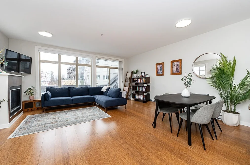 220 6111 LONDON ROAD, Richmond BC V7E 3S3, Richmond BC — Residential for Sale - Photo 2