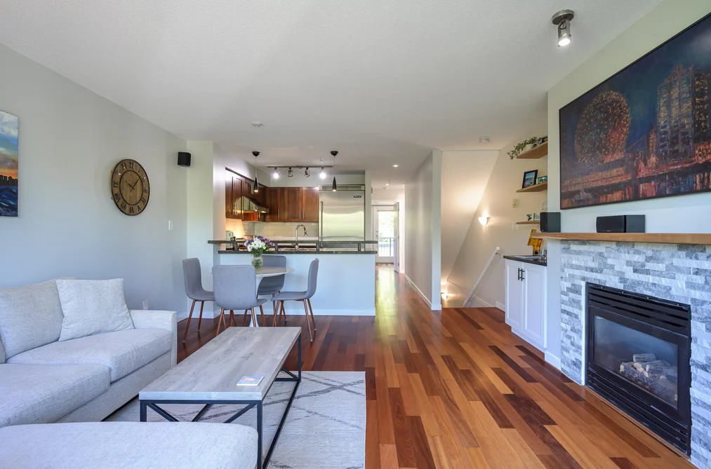220 676 W 6TH AVENUE, Vancouver BC V5Z 1A3, Vancouver BC — Residential for Sale — Photo 5 of 40