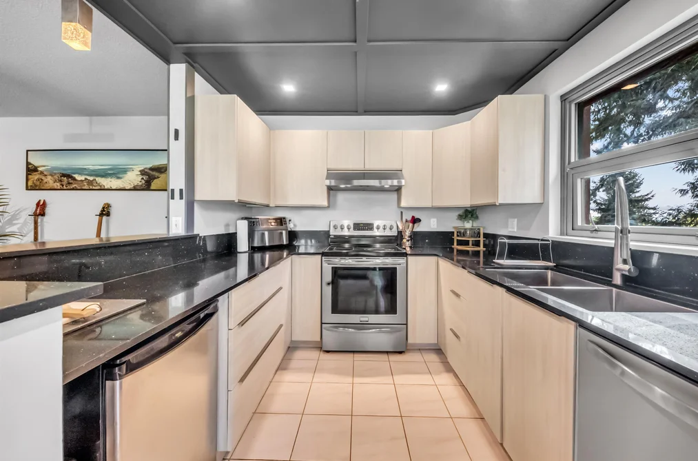 220 7288 ACORN AVENUE, Burnaby BC V5E 4H6, Burnaby BC — Residential for Sale - Photo 2