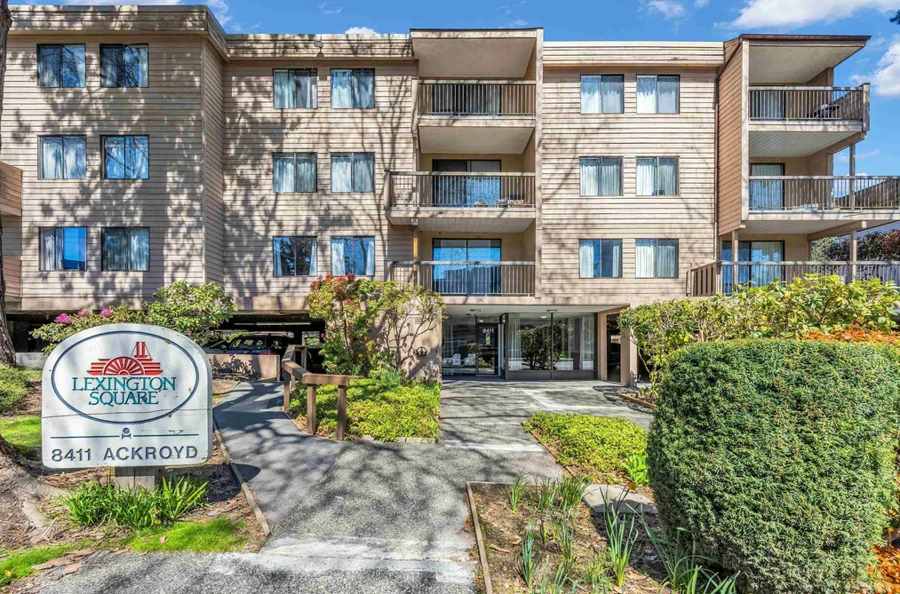 Condo for sale at 220 8411 Ackroyd Road Richmond British Columbia - MLS: R3111475