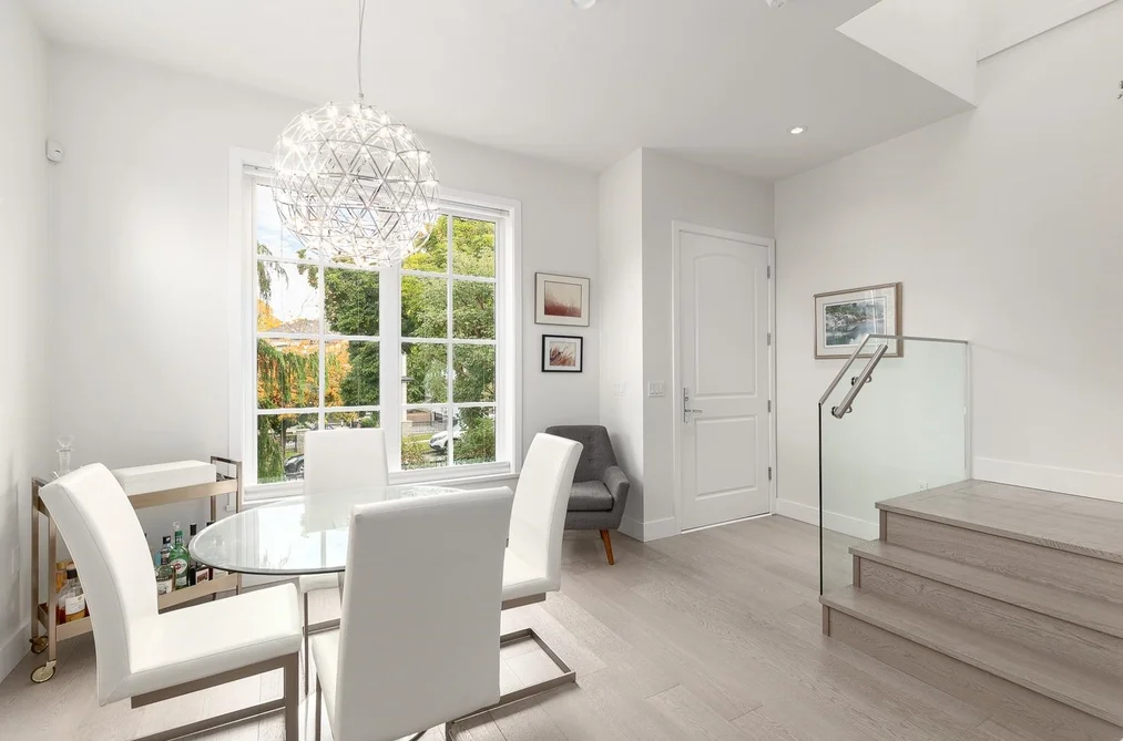 220 E 40TH AVENUE, Vancouver BC V5W 1L8, Vancouver BC — Residential for Sale - Photo 3