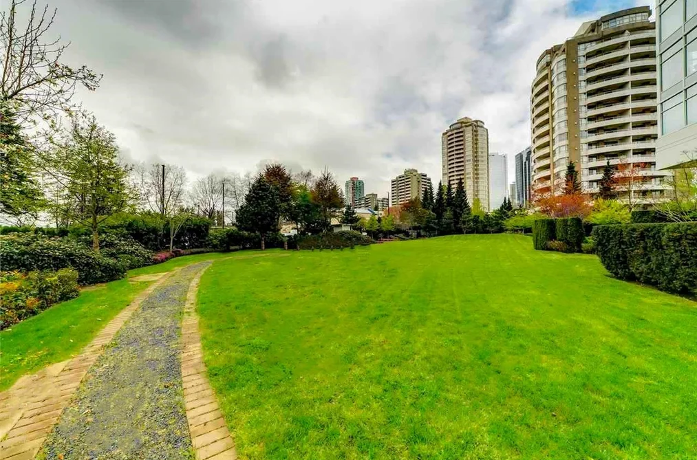 2201 4880 BENNETT STREET, Burnaby BC V5H 0C1, Burnaby BC — Residential for Sale - Photo 5