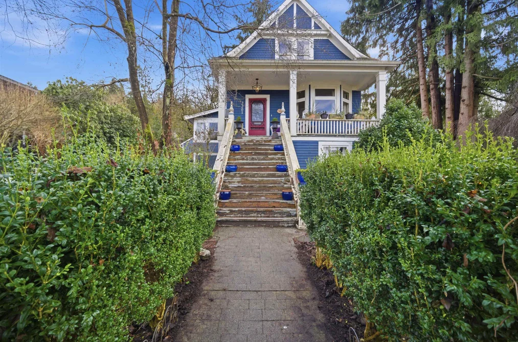 2201 ST GEORGE STREET, Port Moody BC V3H 2G1, Port Moody BC — Residential for Sale - Photo 3