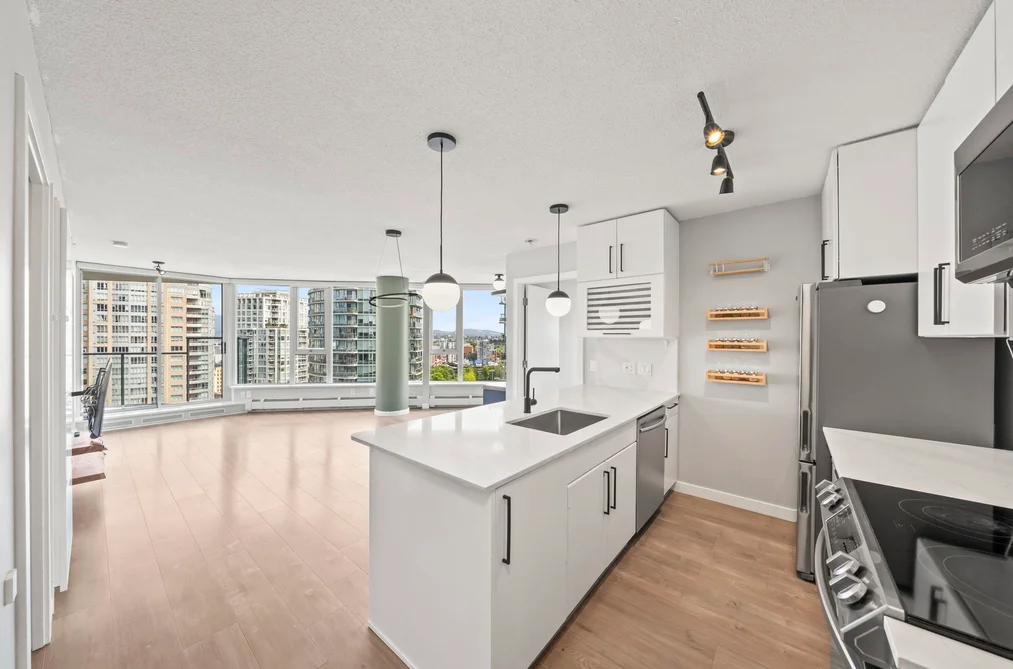 Condo for sale at 2202 689 Abbott Street Vancouver British Columbia - MLS: R3156721