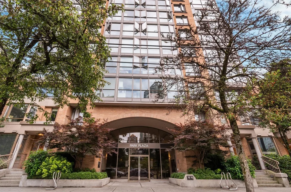 Condo for sale at 2203 1188 Richards Street Vancouver British Columbia - MLS: R3104573