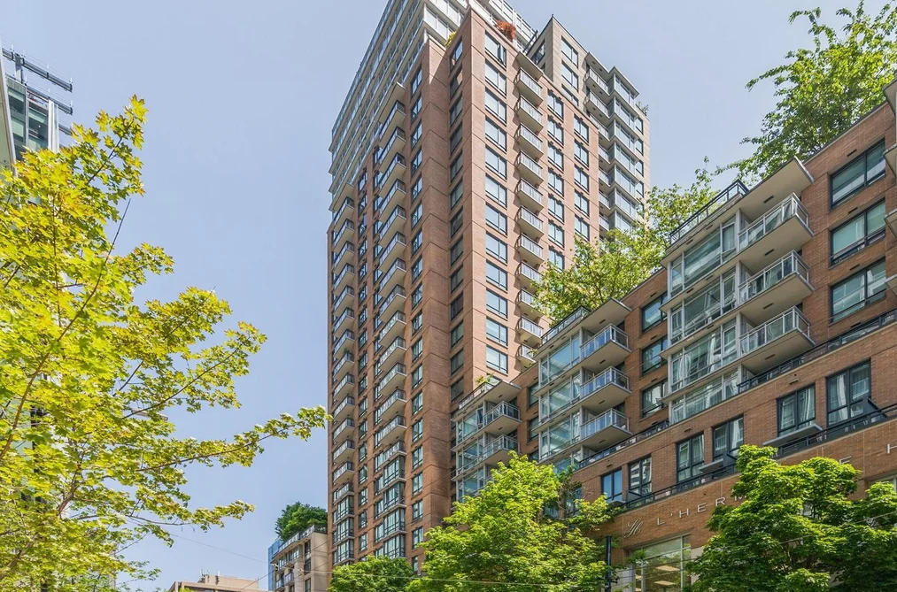 Condo for sale at 2203 788 Richards Street Vancouver British Columbia - MLS: R3110957