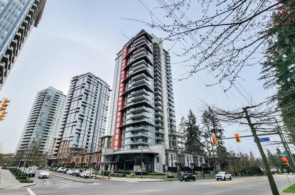 2204 3096 WINDSOR GATE, Coquitlam BC V3B 0P4, Coquitlam BC — Residential for Sale - Photo 2