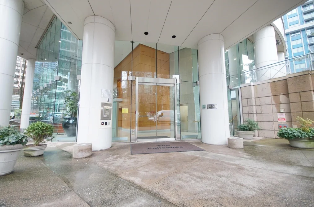 Condo for sale at 2205 1200 Alberni Street Vancouver British Columbia - MLS: R3097132