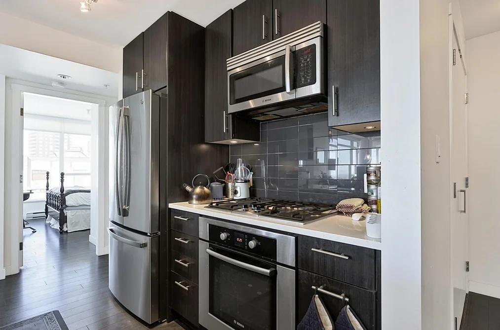 2205-608 Belmont Street, New Westminster, BC - Condo for Sale - Photo 3 of 25