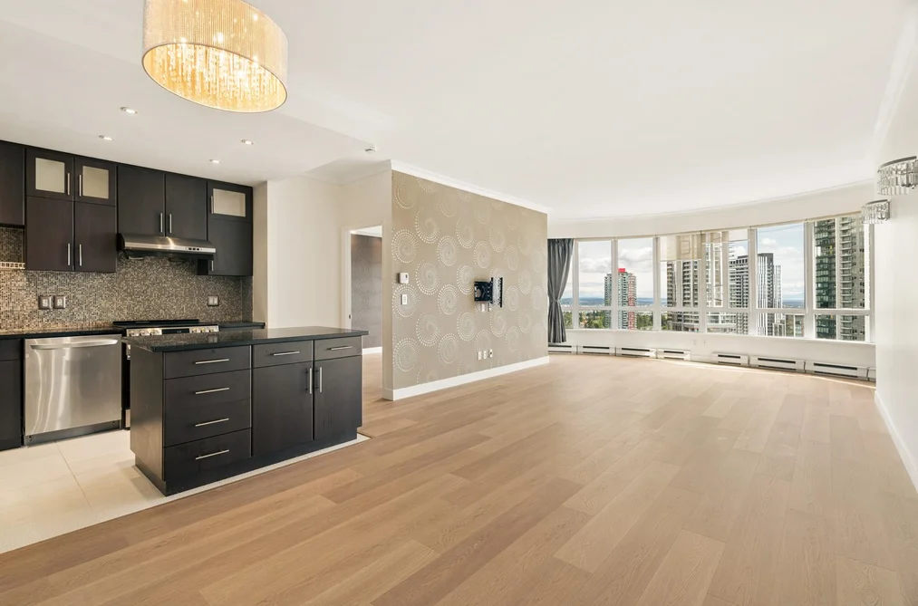 2205 6220 MCKAY AVENUE, Burnaby BC V5H 4M8, Burnaby BC — Residential for Sale - Photo 2