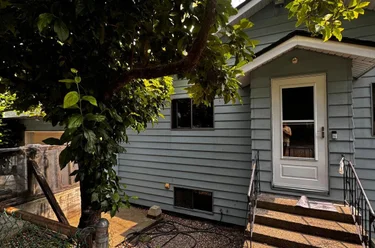 2205 Ninth Ave, New Westminster, BC - MLS: R3159563