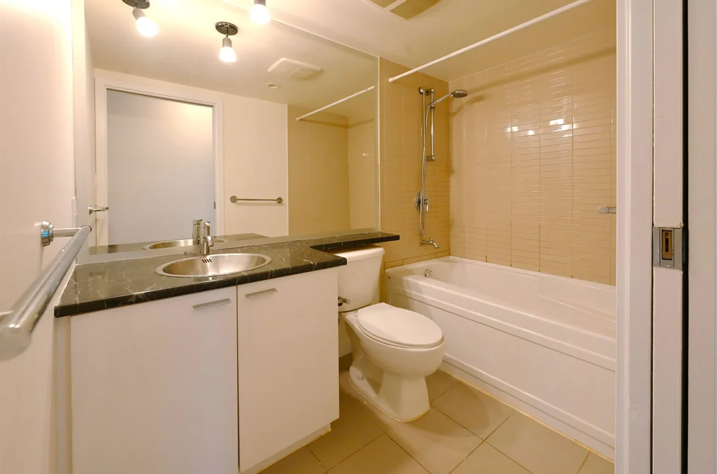 2206 111 W GEORGIA STREET, Vancouver BC V6B 1T8, Vancouver BC — Residential for Sale - Photo 7
