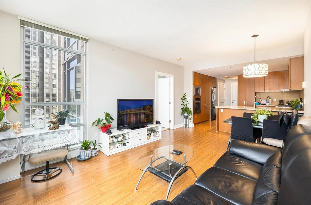 Condo for sale at 2206 1155 The High Street Coquitlam British Columbia - MLS: R3100032