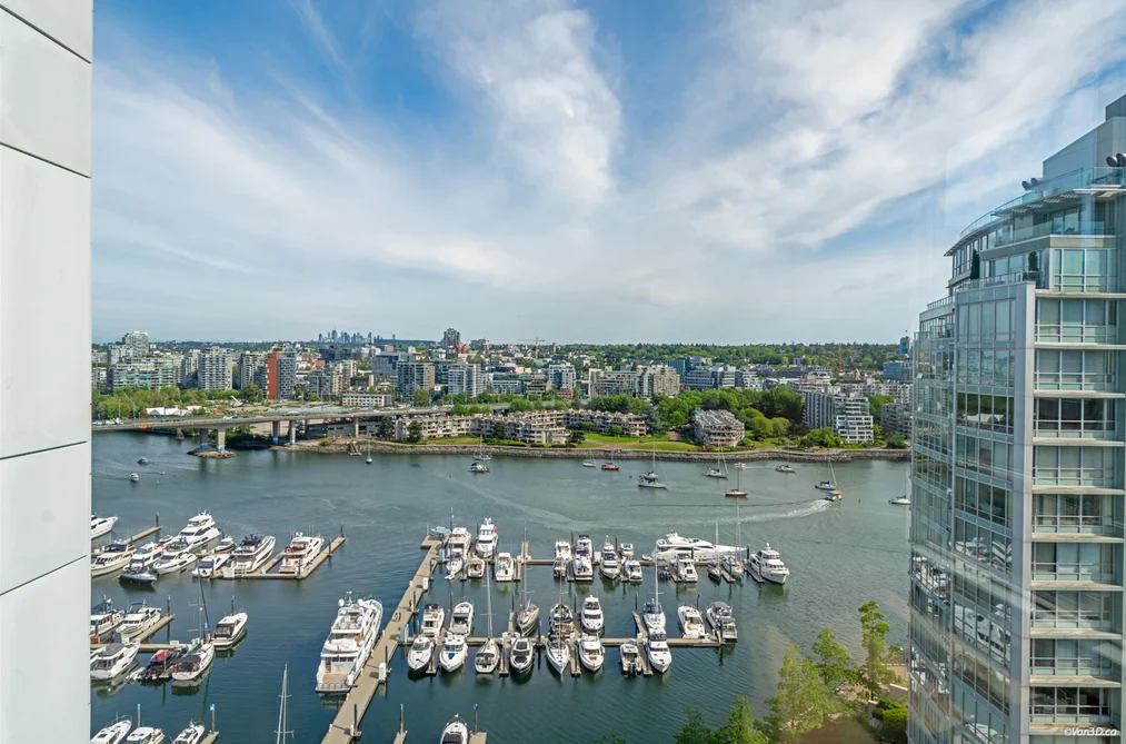 Condo for sale at 2206 1201 Marinaside Crescent Vancouver British Columbia - MLS: R3132360