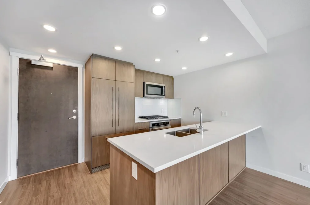 2206 3100 WINDSOR GATE, Coquitlam BC V3B 0P3, Coquitlam BC — Residential for Sale - Photo 6