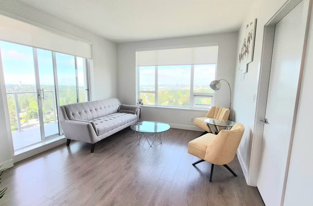 Condo for sale at 2207 13359 Old Yale Road Surrey British Columbia - MLS: R3121607