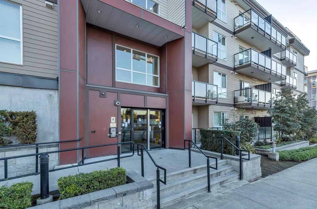 221 13768 108 AVENUE, Surrey BC V3T 0L9, Surrey BC — Residential for Sale - Photo 2