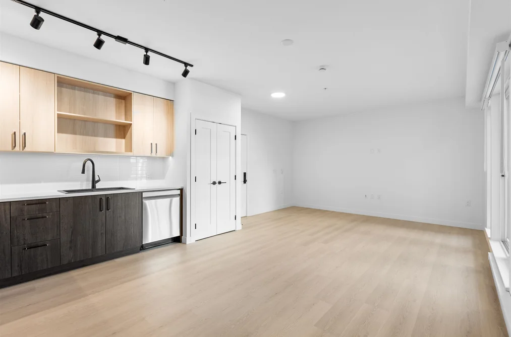 221 2002 ST. GEORGE STREET, Port Moody BC V3H 2E6, Port Moody BC — Residential for Sale - Photo 5