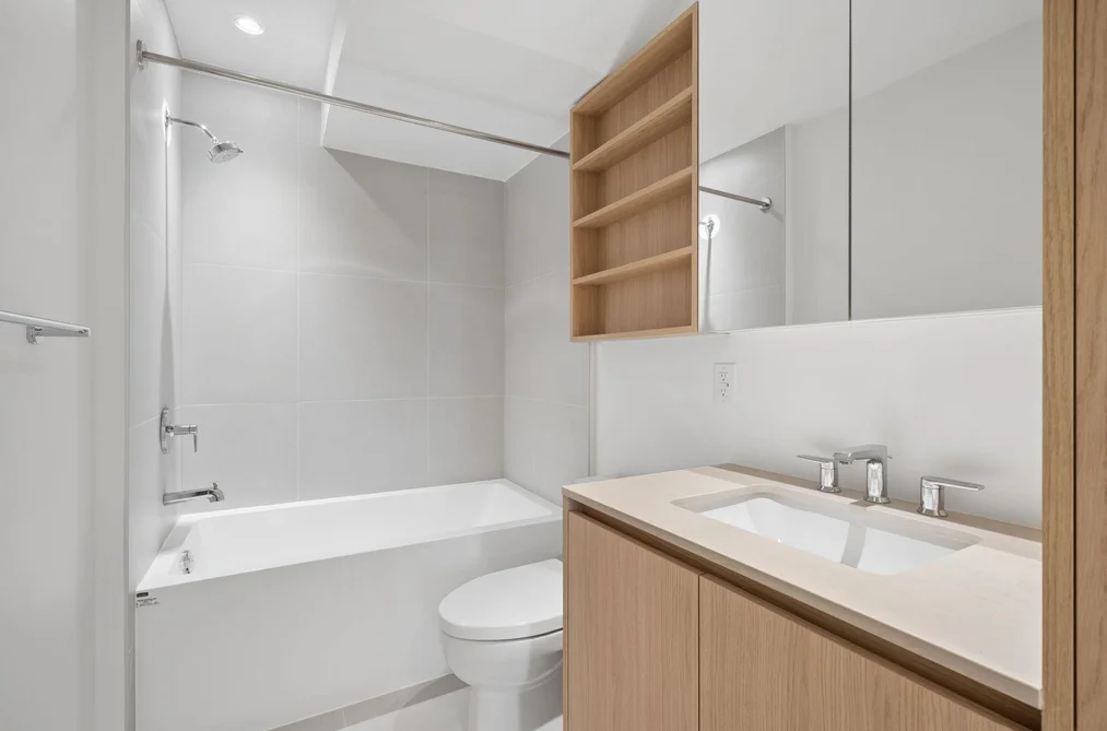 221 2820 NANAIMO STREET, Vancouver BC V5N 0E3, Vancouver BC — Residential for Sale — Photo 10 of 33