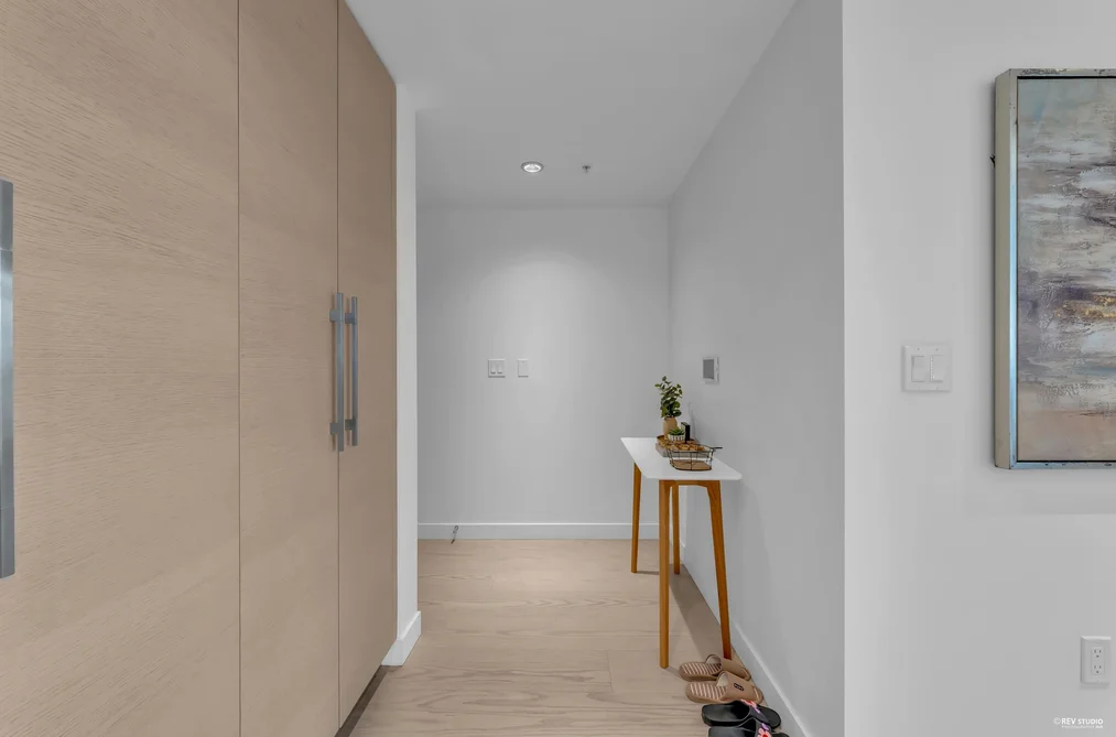 Condo for sale at 2212 1289 Hornby Street Vancouver British Columbia - MLS: R3106243