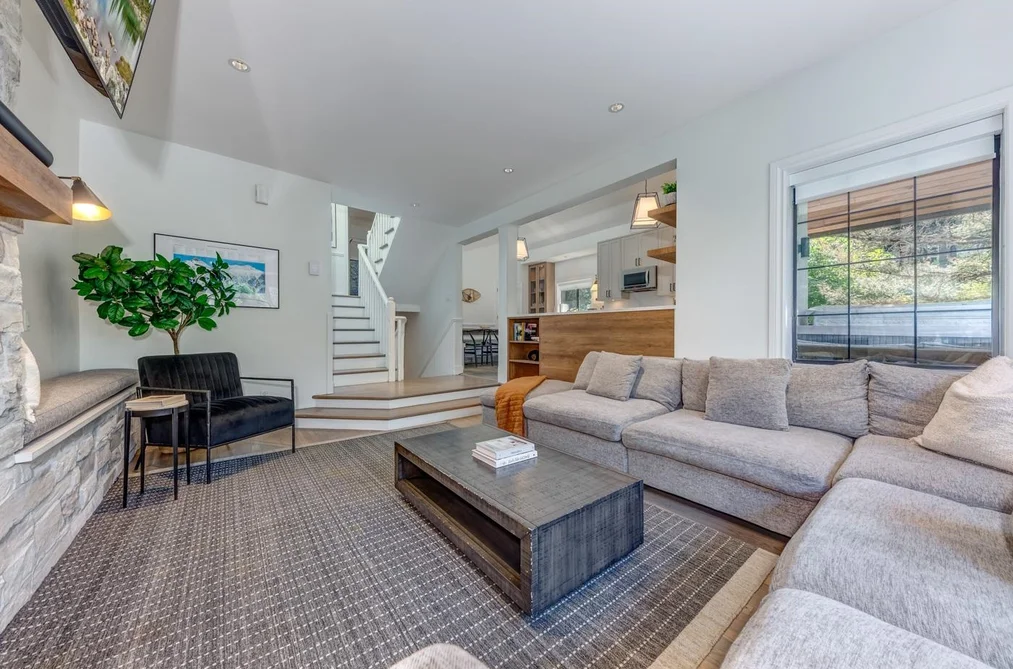 Half Duplex for sale at 2212 Gondola Way Whistler British Columbia - MLS: R3150326