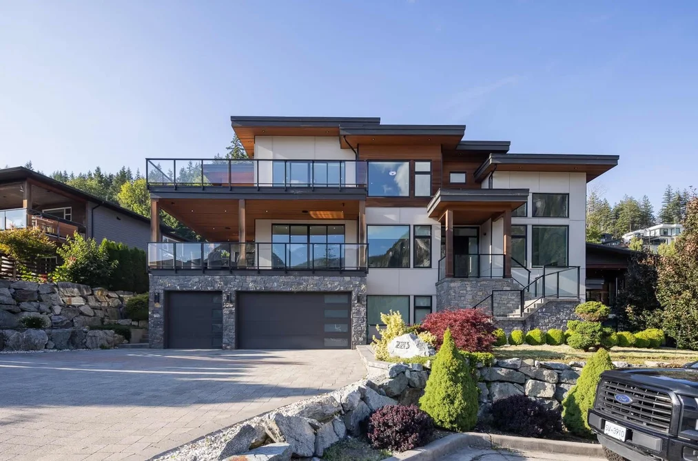 House for sale at 2213 Windsail Place Squamish British Columbia - MLS: R3108912