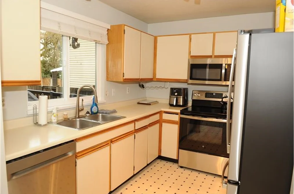 22130 RIVER BEND, Maple Ridge BC V2X 9P3, Maple Ridge BC — Residential for Sale - Photo 4