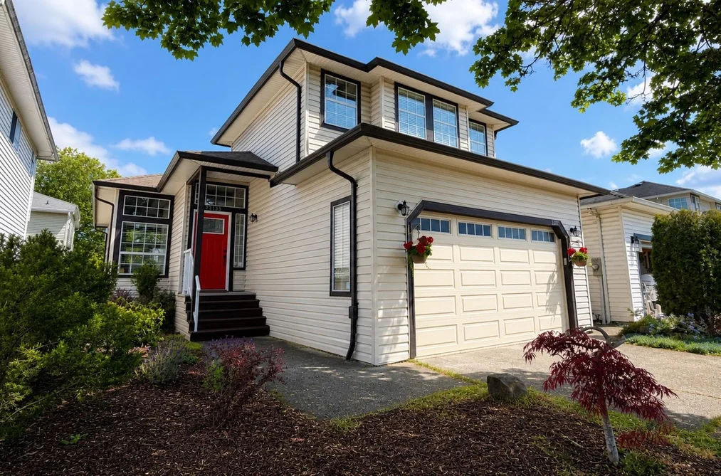 22135 GARRATT DRIVE, Richmond BC V6V 2P4, Richmond BC — Residential for Sale - Photo 2