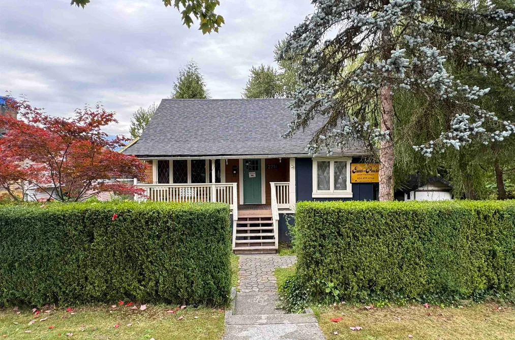 House for sale at 2214 Clarke Street Port Moody British Columbia - MLS: R3164530