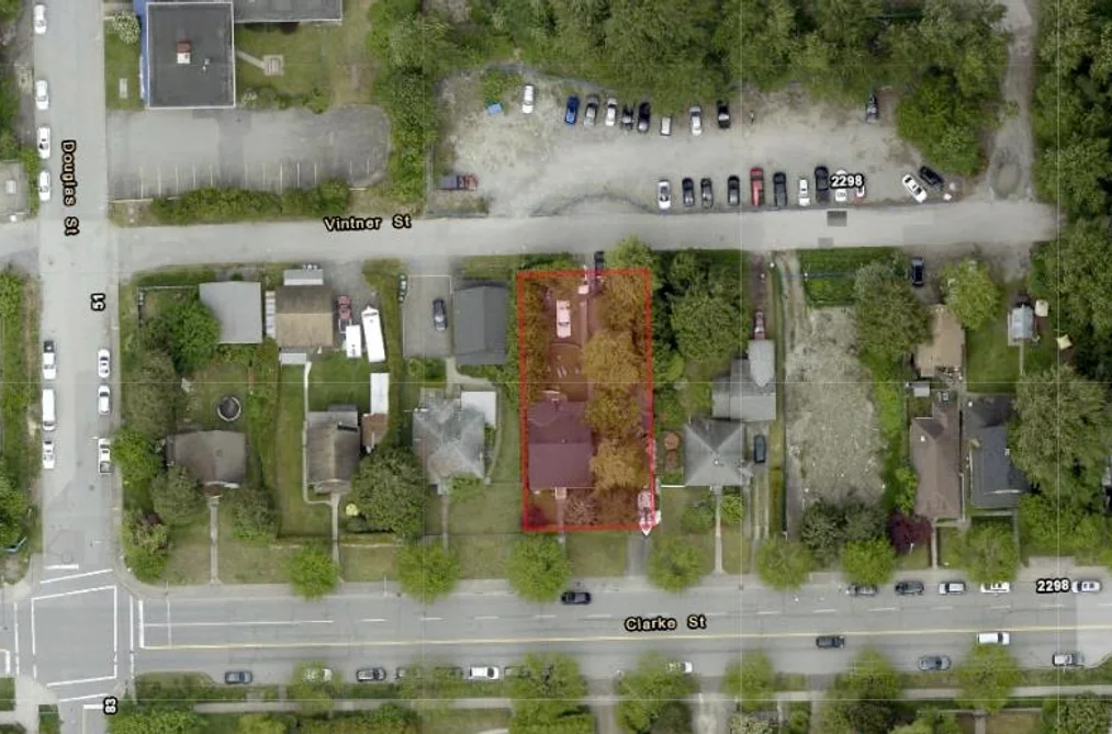 2214 Clarke Street, Port Moody, BC - MLS: R3164530 - Photo 2 2214 Clarke Street, Port Moody, BC - MLS: R3164530 - Photo 2