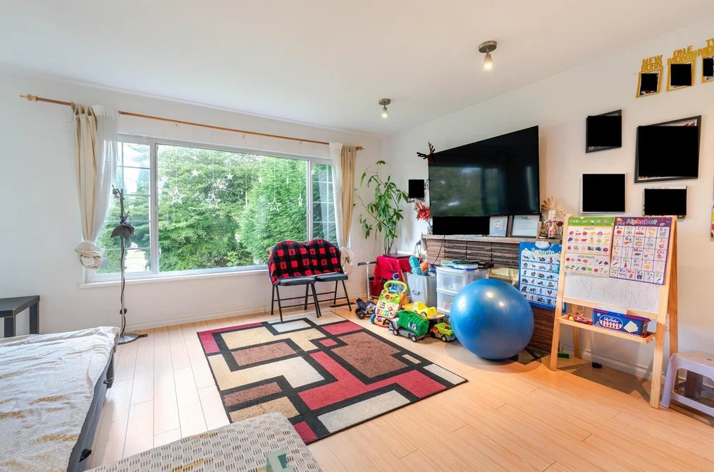 2216 E 41ST AVENUE, Vancouver BC V5P 1L6, Vancouver BC — Residential for Sale - Photo 2