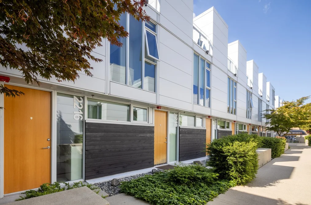 Townhouse for sale at 2216 Willow Street Vancouver British Columbia - MLS: R3107468