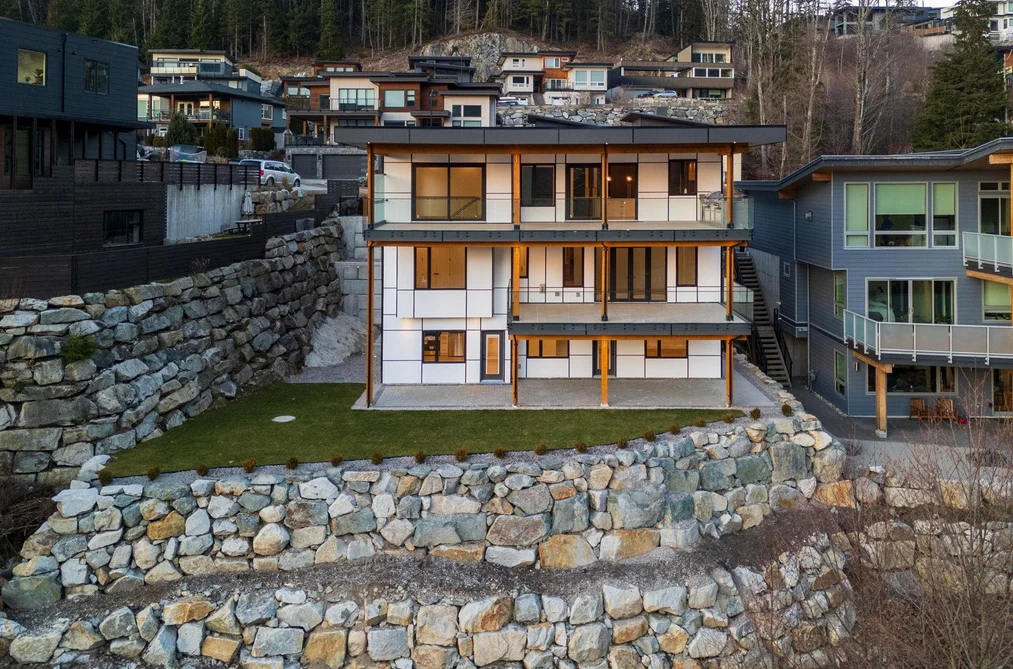 2216 WINDSAIL PLACE, Squamish BC V8B 0T6, Squamish BC — Residential for Sale - Photo 3