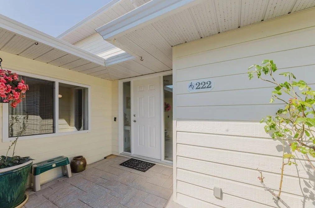 222 1585 FIELD ROAD, Sechelt BC V7Z 0H1, Sechelt BC — Residential for Sale - Photo 4