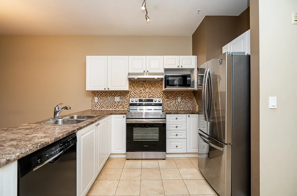 222 2109 ROWLAND STREET, Port Coquitlam BC V3C 6J4, Port Coquitlam BC — Residential for Sale — Photo 4 of 35