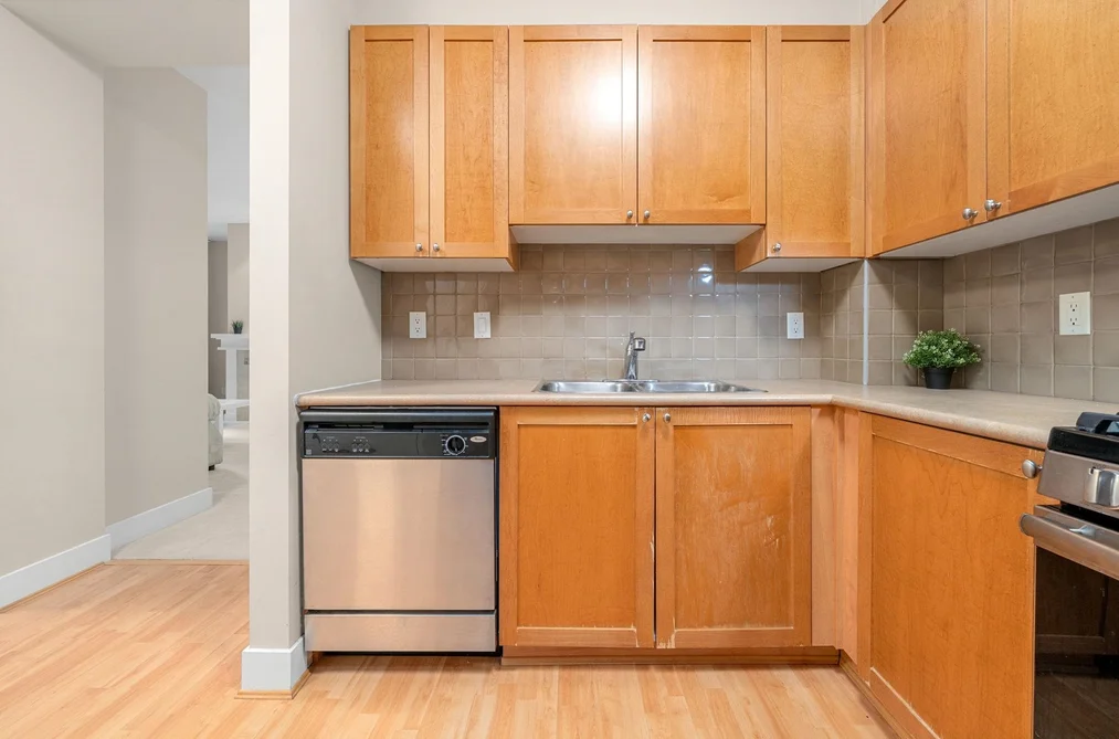 222 2280 WESBROOK MALL, Vancouver BC V6T 2K3, Vancouver BC — Residential for Sale — Photo 10 of 32