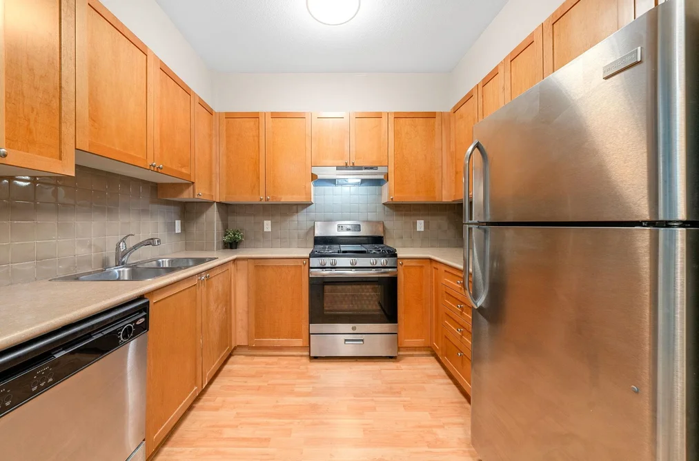 222 2280 WESBROOK MALL, Vancouver BC V6T 2K3, Vancouver BC — Residential for Sale — Photo 7 of 32