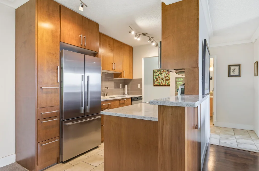 222 340 W 3RD STREET, North Vancouver BC V7M 1G4, North Vancouver BC — Residential for Sale - Photo 2