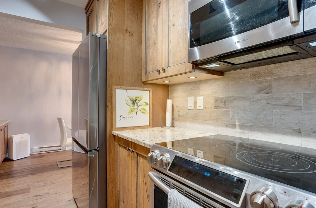 222 575 SUTHERLAND AVENUE, No City Value BC V1Y 8V1, No City Value BC — Residential for Sale - Photo 3