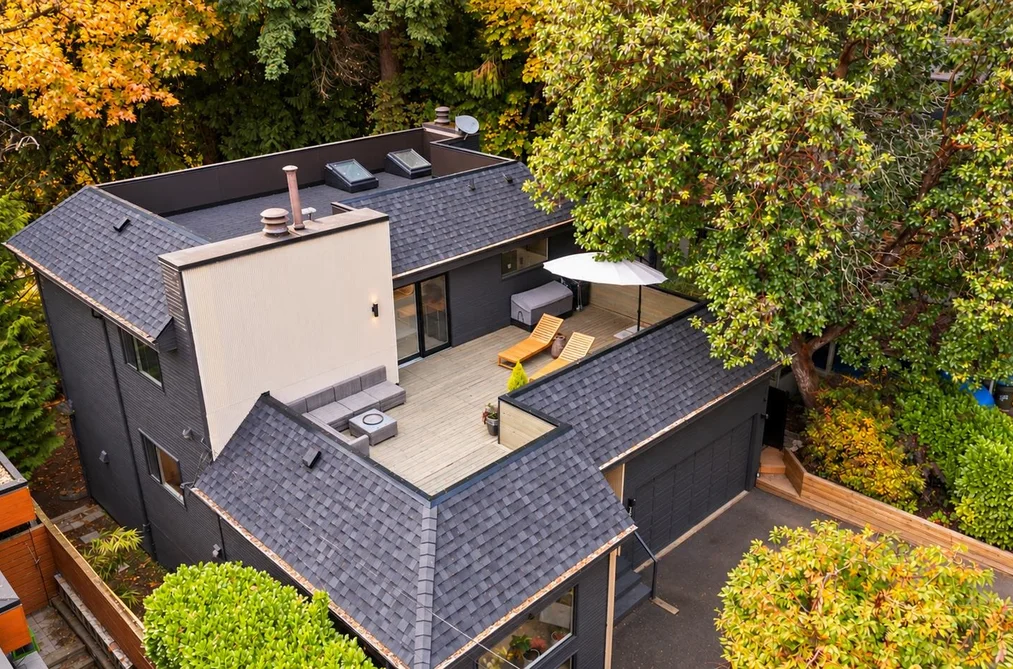 2221 Bowser Avenue, North Vancouver, BC - MLS: R3179394 - Photo 6 2221 Bowser Avenue, North Vancouver, BC - MLS: R3179394 - Photo 6