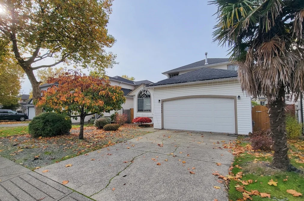 22260 GARRATT DRIVE, Richmond BC V6V 2P6, Richmond BC — Residential for Sale - Photo 2