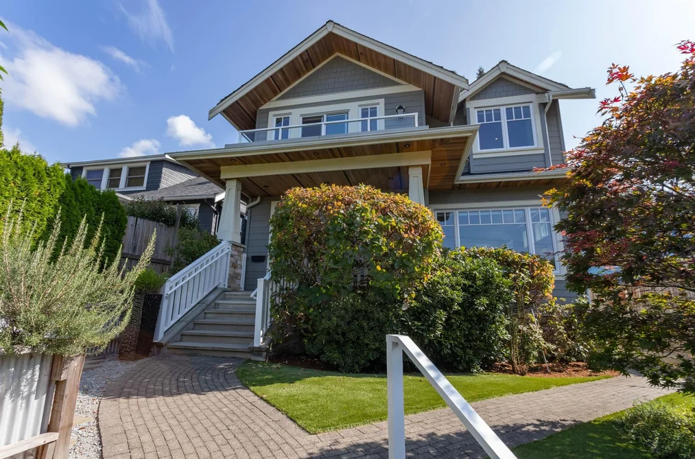 House for sale at 2228 Mahon Avenue North Vancouver British Columbia - MLS: R3164830