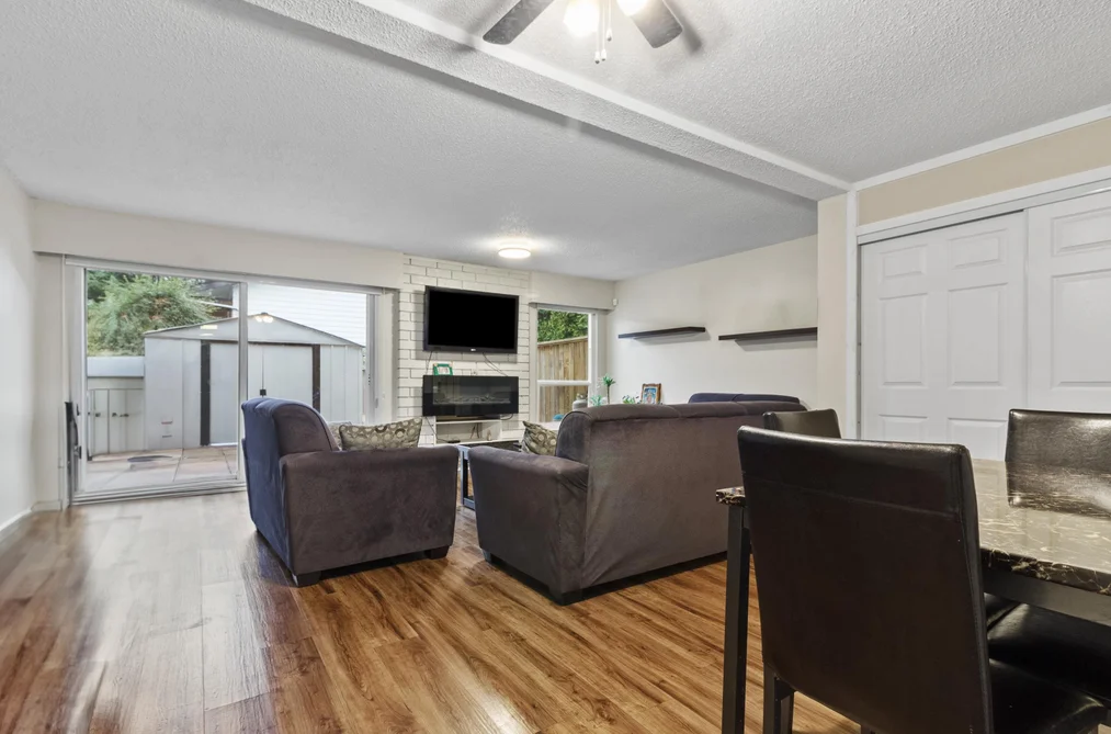 223 7453 140 STREET, Surrey BC V3W 6G5, Surrey BC — Residential for Sale — Photo 6 of 35