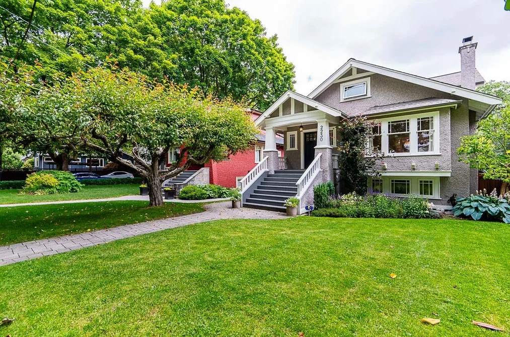 House for sale at 2230 Waterloo Street Vancouver British Columbia - MLS: R3124733
