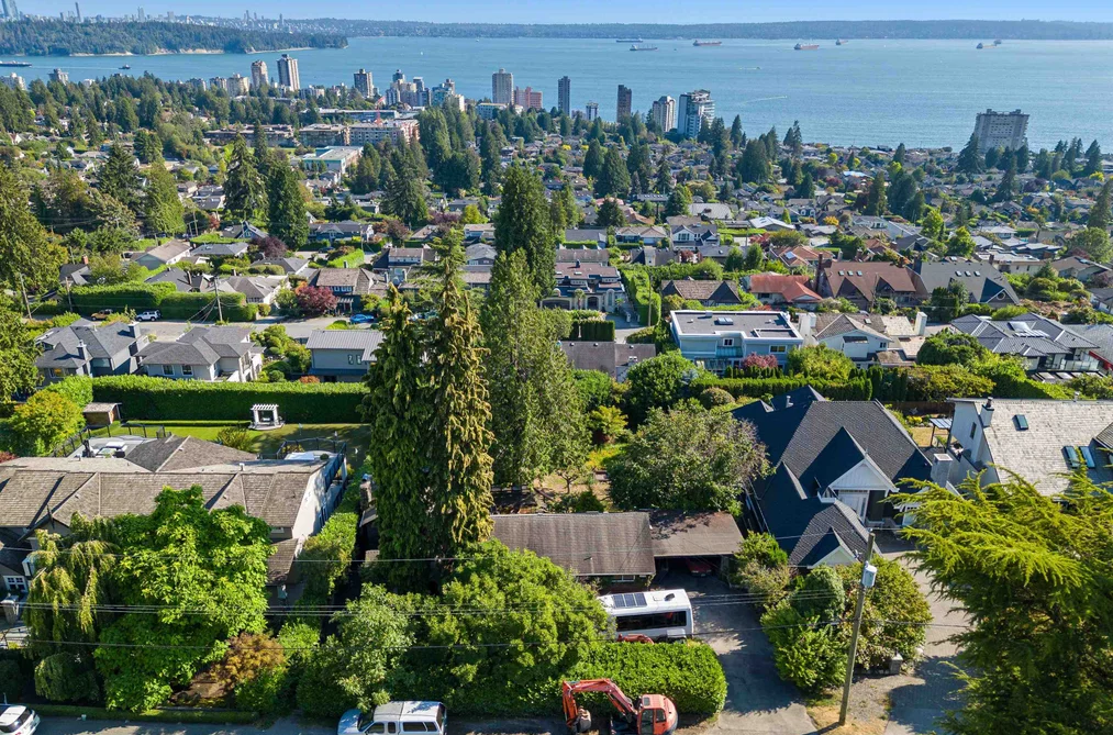 House for sale at 2234 Ottawa Avenue West Vancouver British Columbia - MLS: R3073230