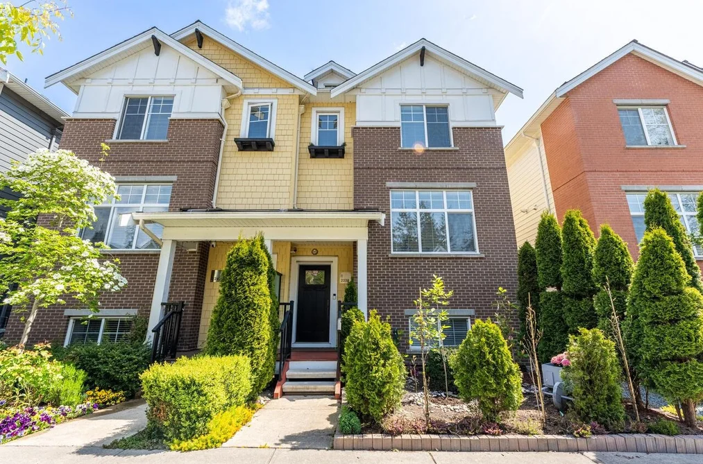 Half Duplex for sale at 2238 164a Street Surrey British Columbia - MLS: R3103488