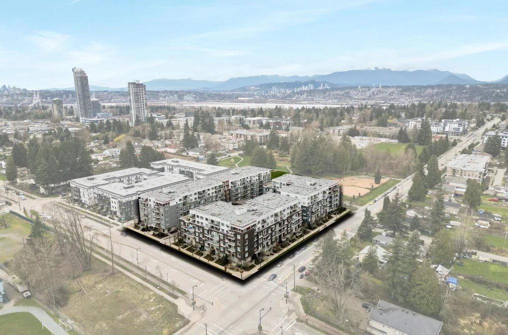 Condo for sale at 224 13963 105 Boulevard Surrey British Columbia - MLS: R3105632