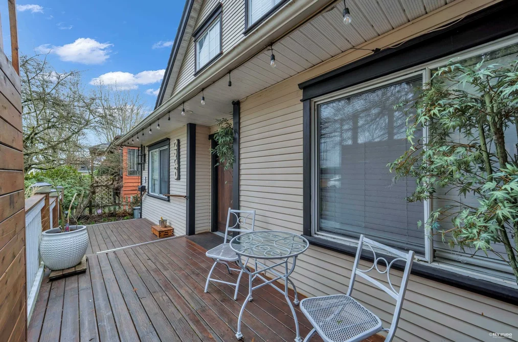 2240 DOUGLAS CRESCENT, Richmond BC V7B 1E9, Richmond BC — Residential for Sale - Photo 4
